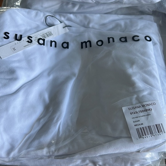 Susana Monaco NWT One Arm Gathered Dress in White - Picture 5 of 8